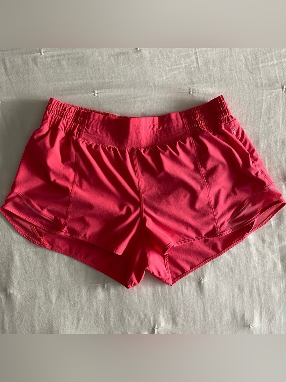 Lululemon Hotty Hot High Rise Short Size 12 Glaze Pink
